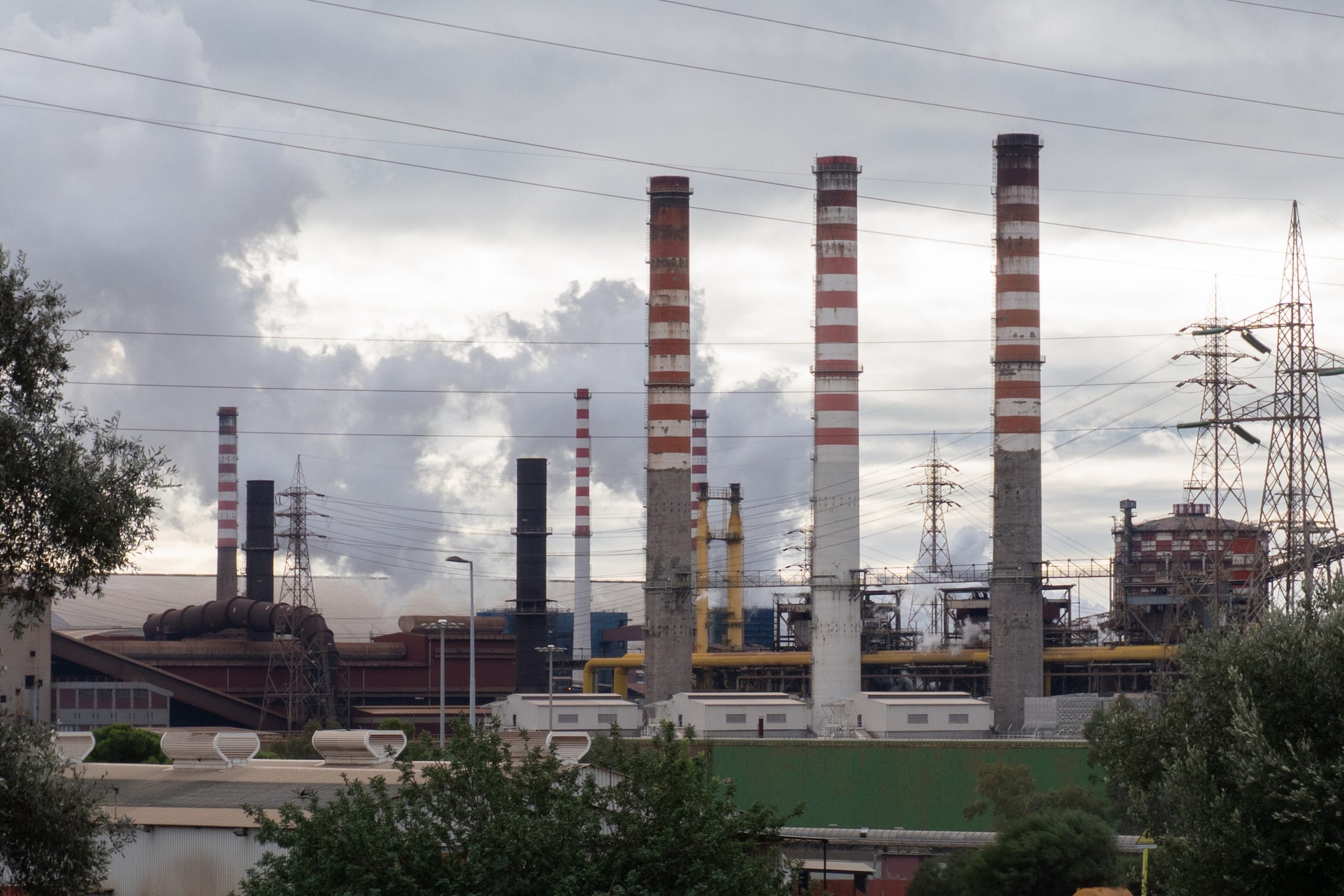 Cosa succede se si spegne definitivamente l'altoforno dell'ex Ilva di Taranto e perché non può essere riacceso