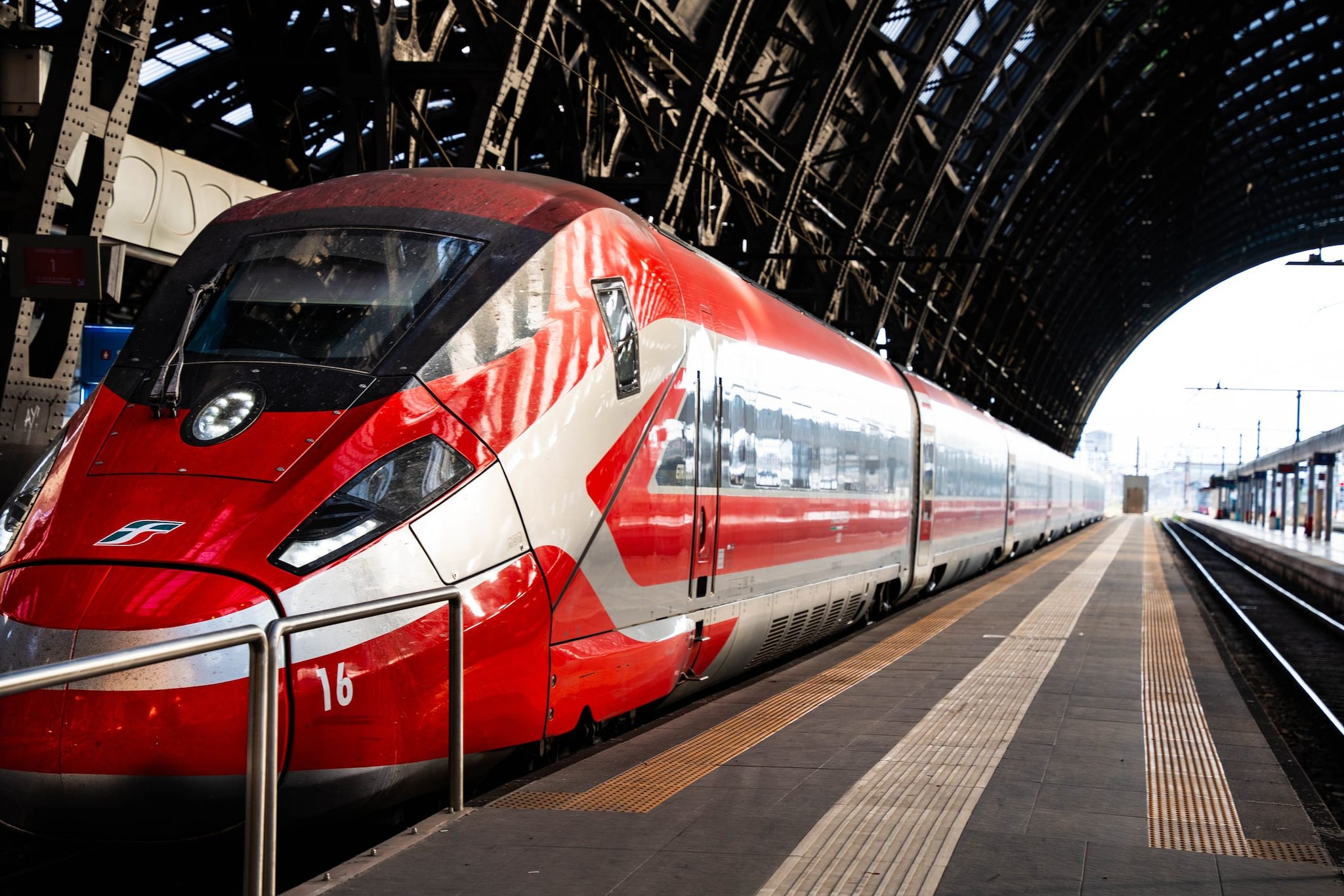 Trenitalia cancella i Carnet Smart dal 1° novembre: perché protestano pendolari e lavoratori