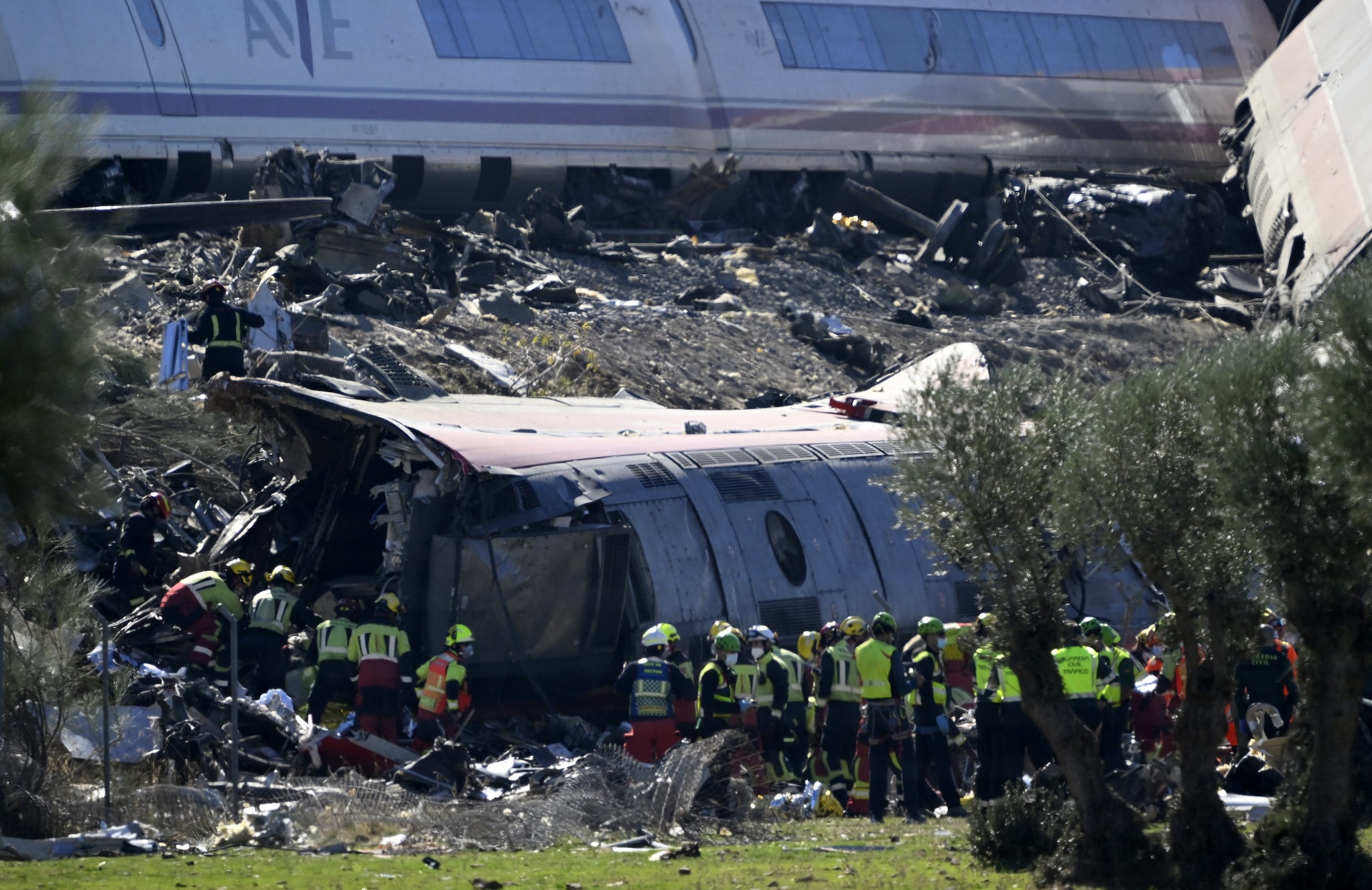Strage sui binari in Spagna: coinvolto treno Iryo di FS International, è la seconda volta in 9 mesi