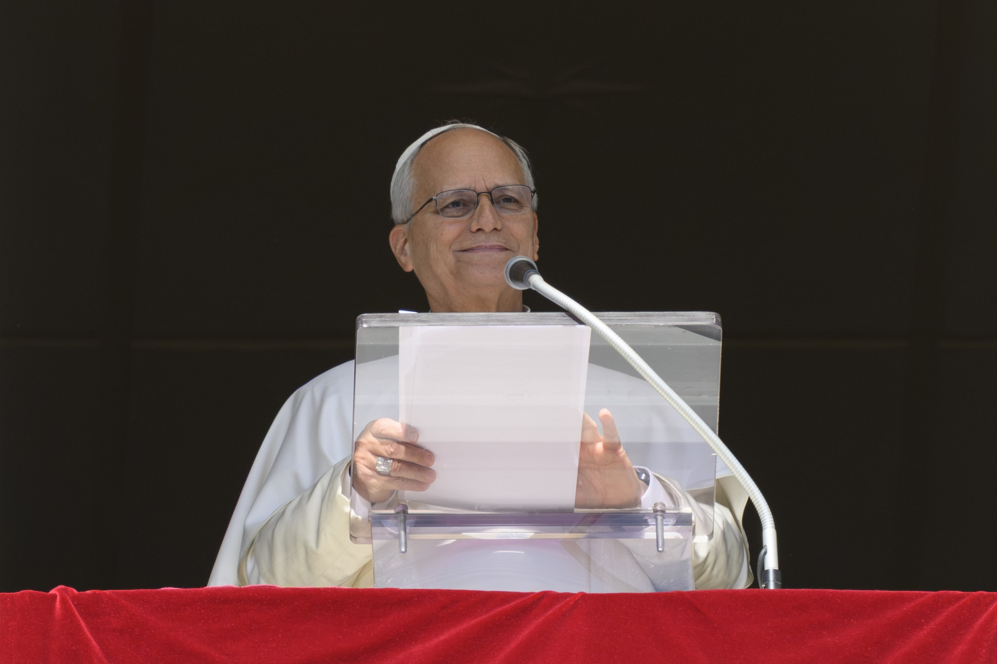 Oggi il ricovero di Papa Leone al Gemelli, nome falso per proteggere la privacy e un intero piano blindato