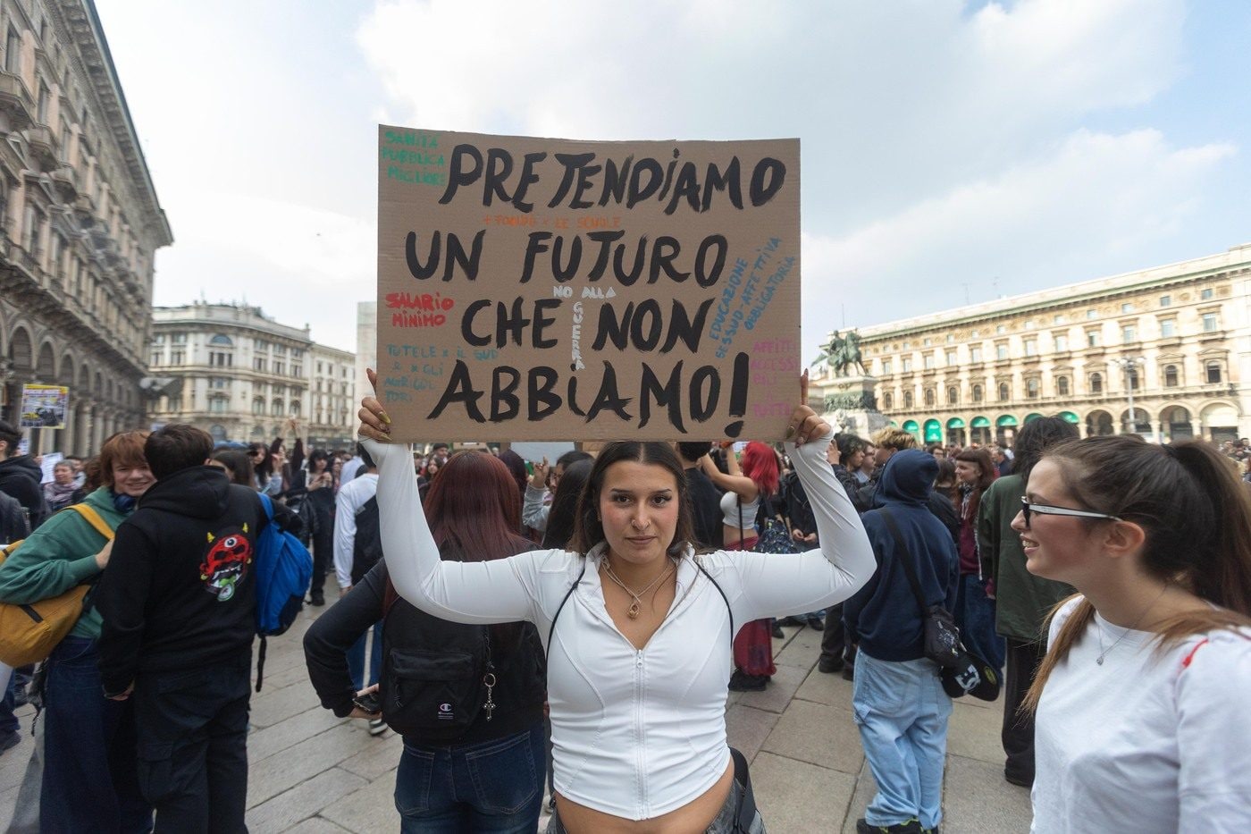 Perché in Europa si sono messi improvvisamente tutti a protestare (con Federico Fubini)