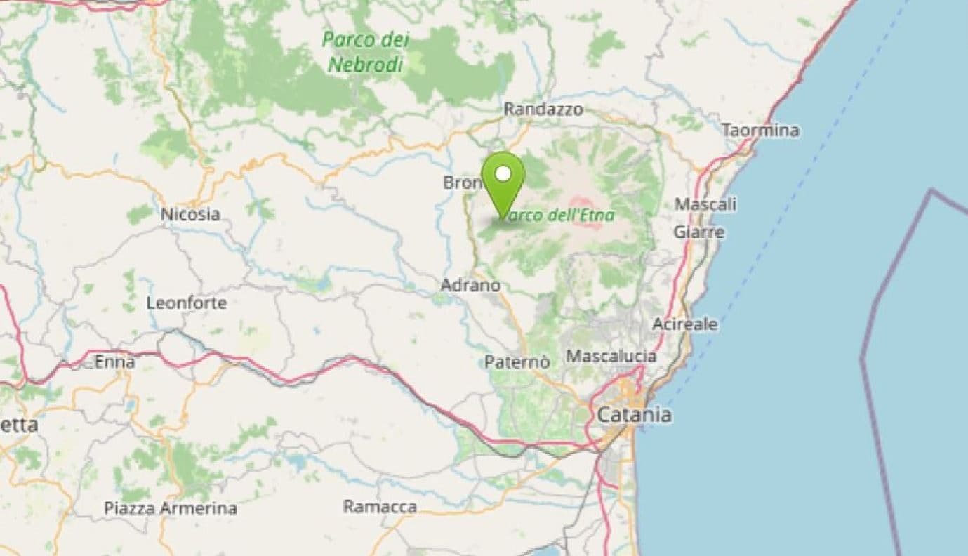 Terremoto di magnitudo 3.2 oggi in Sicilia e sciame sismico con epicentro a Bronte: l'Etna fa tremare la terra all'alba