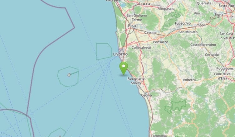 Terremoto oggi a Livorno, scossa di magnitudo 3.3: persone in strada ed edifici evacuati