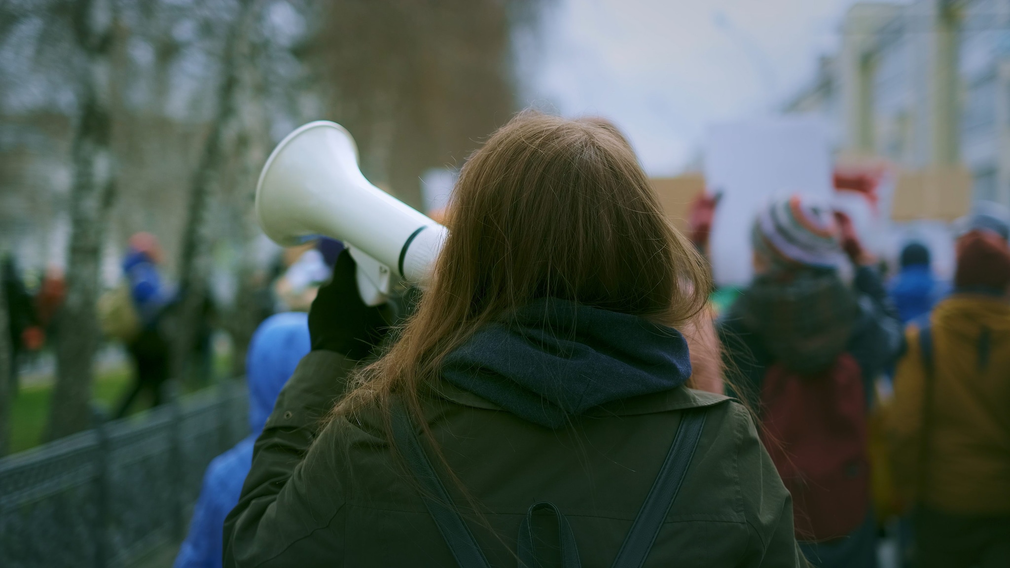 Sciopero oggi 16 ottobre, si fermano scuola e comparto aereo: gli orari e i motivi delle proteste