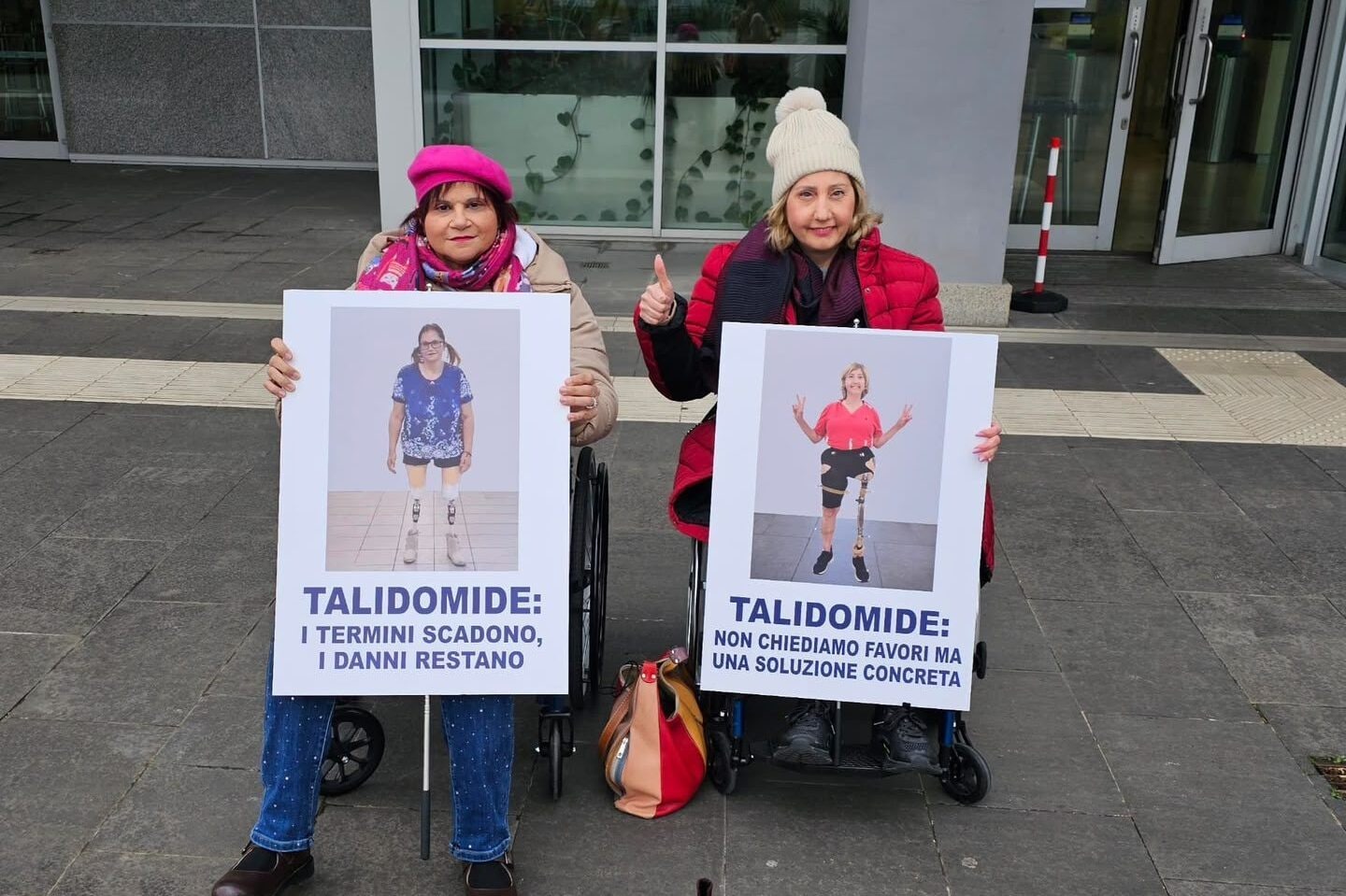“Per lo Stato mi è ricresciuta una gamba”: il paradosso di due vittime del talidomide senza vitalizio