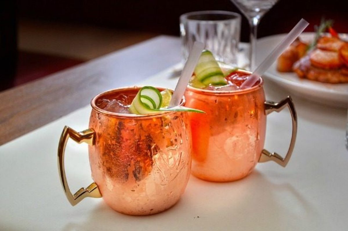 Tazze Di Rame Per Servire Il Moscow Mule Possono Essere Dannose Per La 