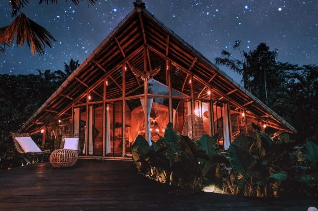 Copyright di Hideout Bali.