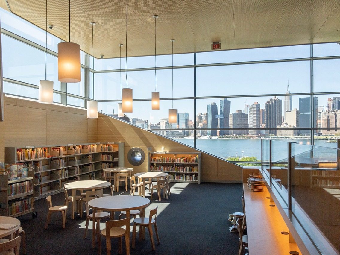 La Hunters Point Library, la nuova biblioteca pubblica di New York con vista mozzafiato