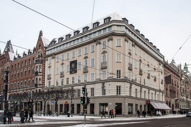 Il palazzo di piazza Norrmalm a Stoccolma in cui avvenne la rapina alla Sveriges Kreditbanken del 1973
