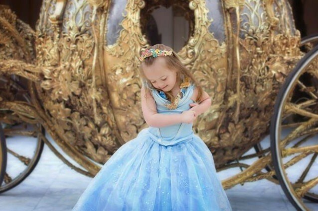 Giselle, la bimba con la sindrome di Down diventa una principessa Disney (FOTO)