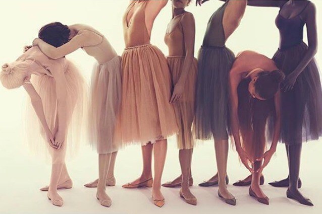 Louboutin: nuove tonalità per la collezione di scarpe nude