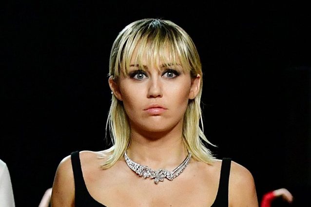 Miley Cyrus: Ecco Perché Ha Smesso di Essere Vegana Miley Cyrus: Ecco Perché Ha Smesso di Essere Vegana
