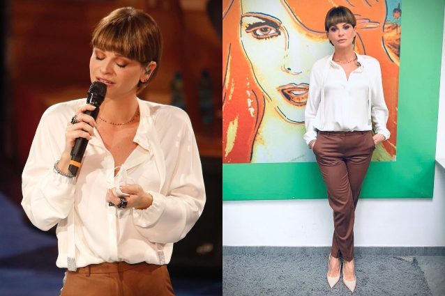 Alessandra Amoroso torna ad Amici: il look chic con pantaloni e camicia vale quasi 2mila euro