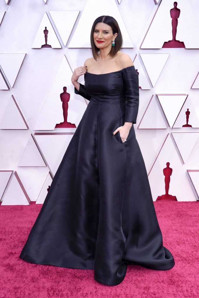 Laura Pausini in Valentino