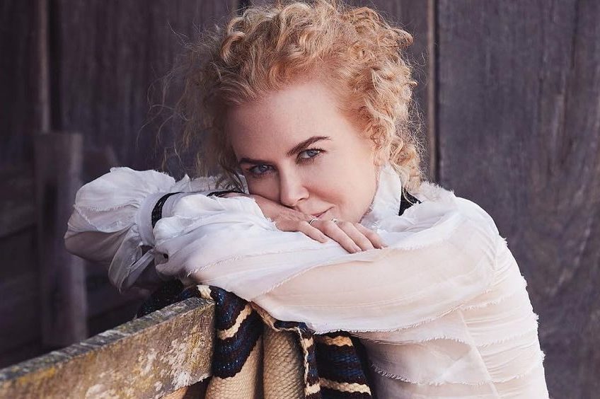 Nicole Kidman cambia look: torna rossa e sfoggia il caschetto vintage