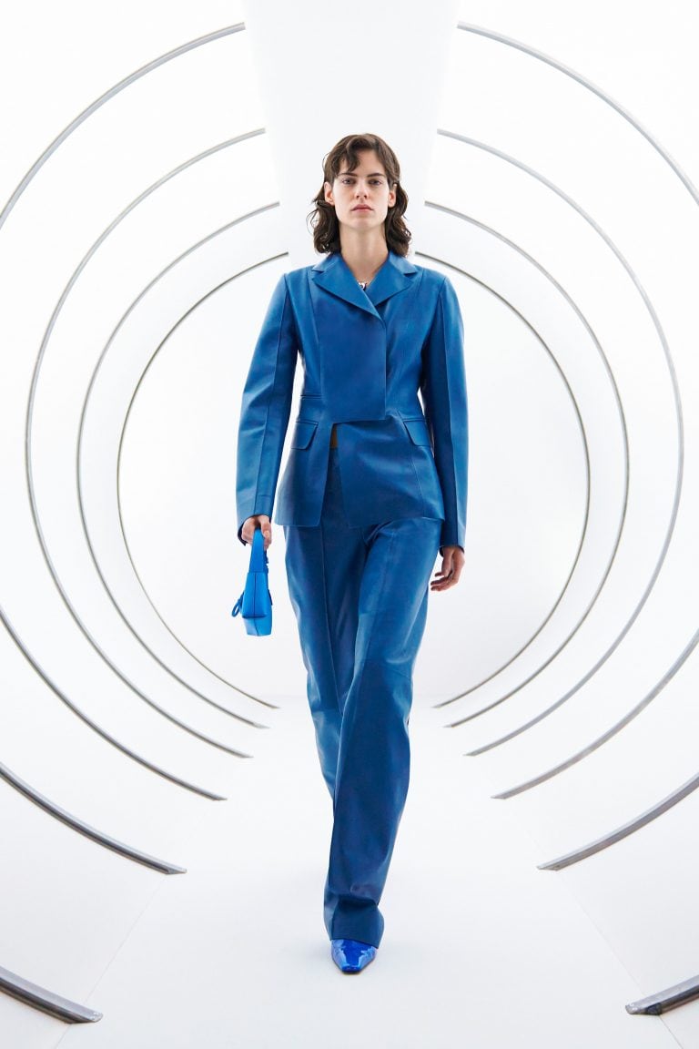 Come vestirsi in autunno: scegli il tailleur pantalone colorato come Kate  Middleton