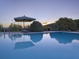 La piscina del Montali Country House.