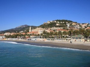 Il mare di Pietra Ligure – Foto Wikimedia Commons