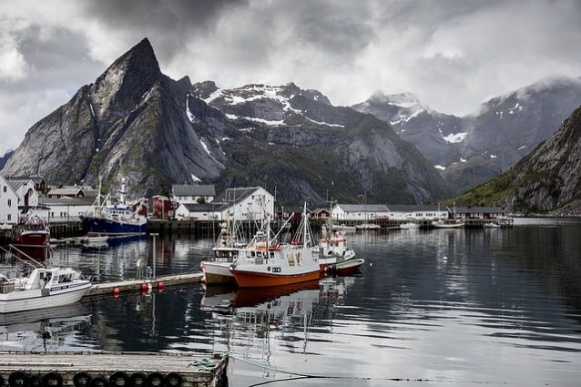 Reine, isole Lofoten, Norvegia – Foto Pixabay