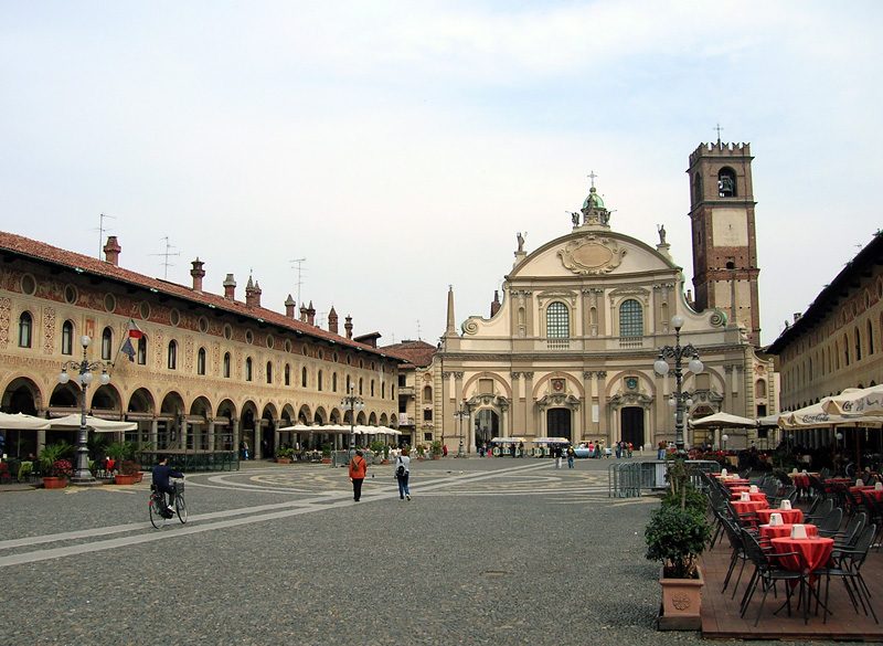 Piazza Ducale di Vigevano