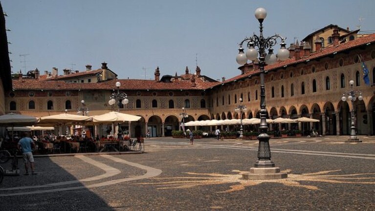 Piazza Ducale di Vigevano