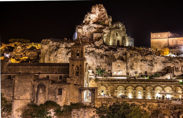 Chiesa rupestre nei sassi di Matera