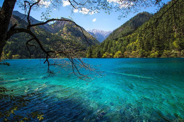 Lago dello Specchio – Foto di <a href="https://www.flickr.com/photos/jmhullot/18240651169" target="_blank" rel="nofollow noopener">Jean–Marie Hullot</a>