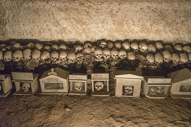 Cimitero delle Fontanelle