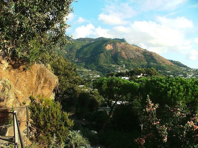 Vista dai Giardini La Mortella