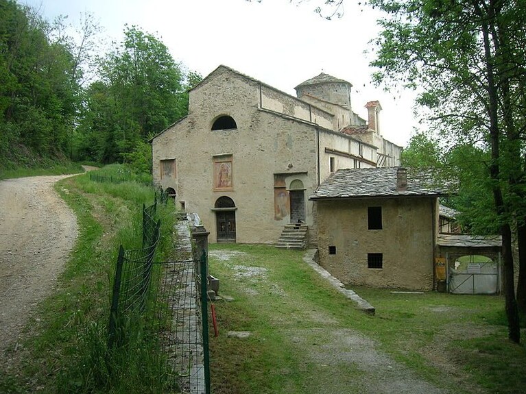 Santuario di San Costanzo al Monte