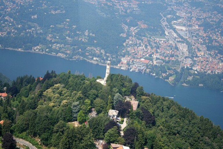 Faro Voltiano