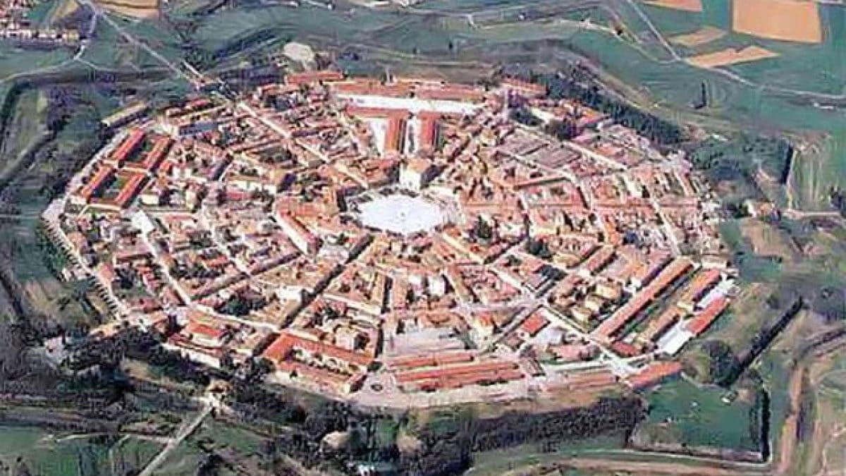 Vista aerea della città di Palmanova