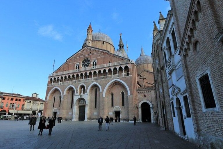 Basilica di Sant' Antonio.