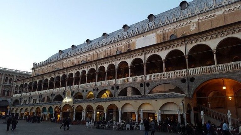 Piazza delle Erbe