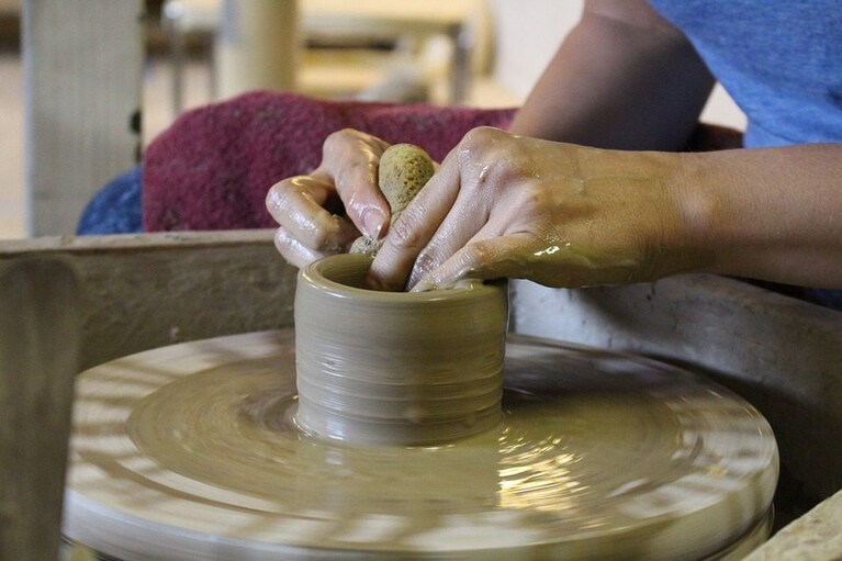 Lavorazione della terracotta