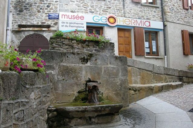 Fontana e Museo Geothermia – Foto Wikipedia