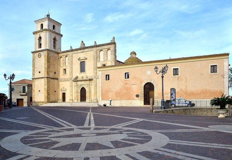 Santa Severina