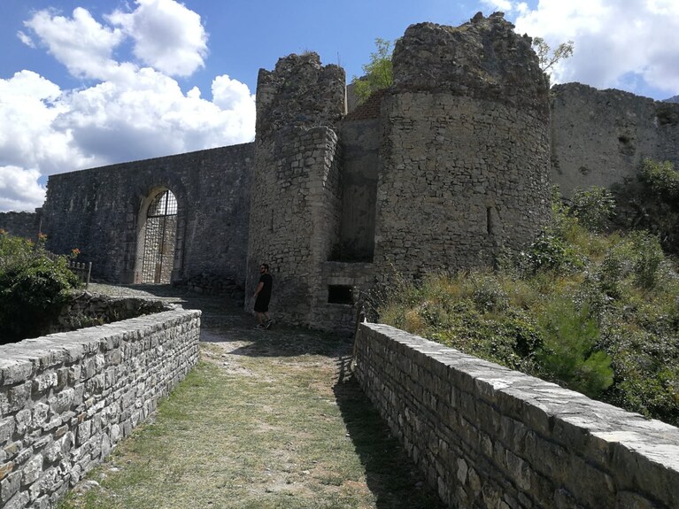 Castello di Laviano
