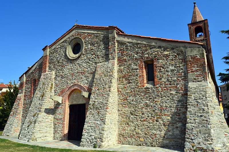 Chiesa di Santa Maria Extra muros, Millesimo. Foto di <a href="https://it.m.wikipedia.org/wiki/File:Millesimo–IMG_0907.JPG" target="_blank" rel="nofollow noopener">Davide Papalini</a>