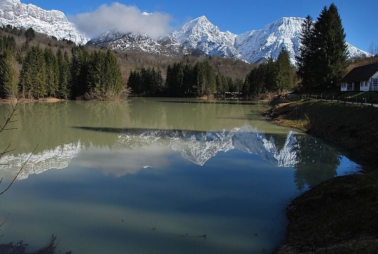 Le acque del Lago di Barcis