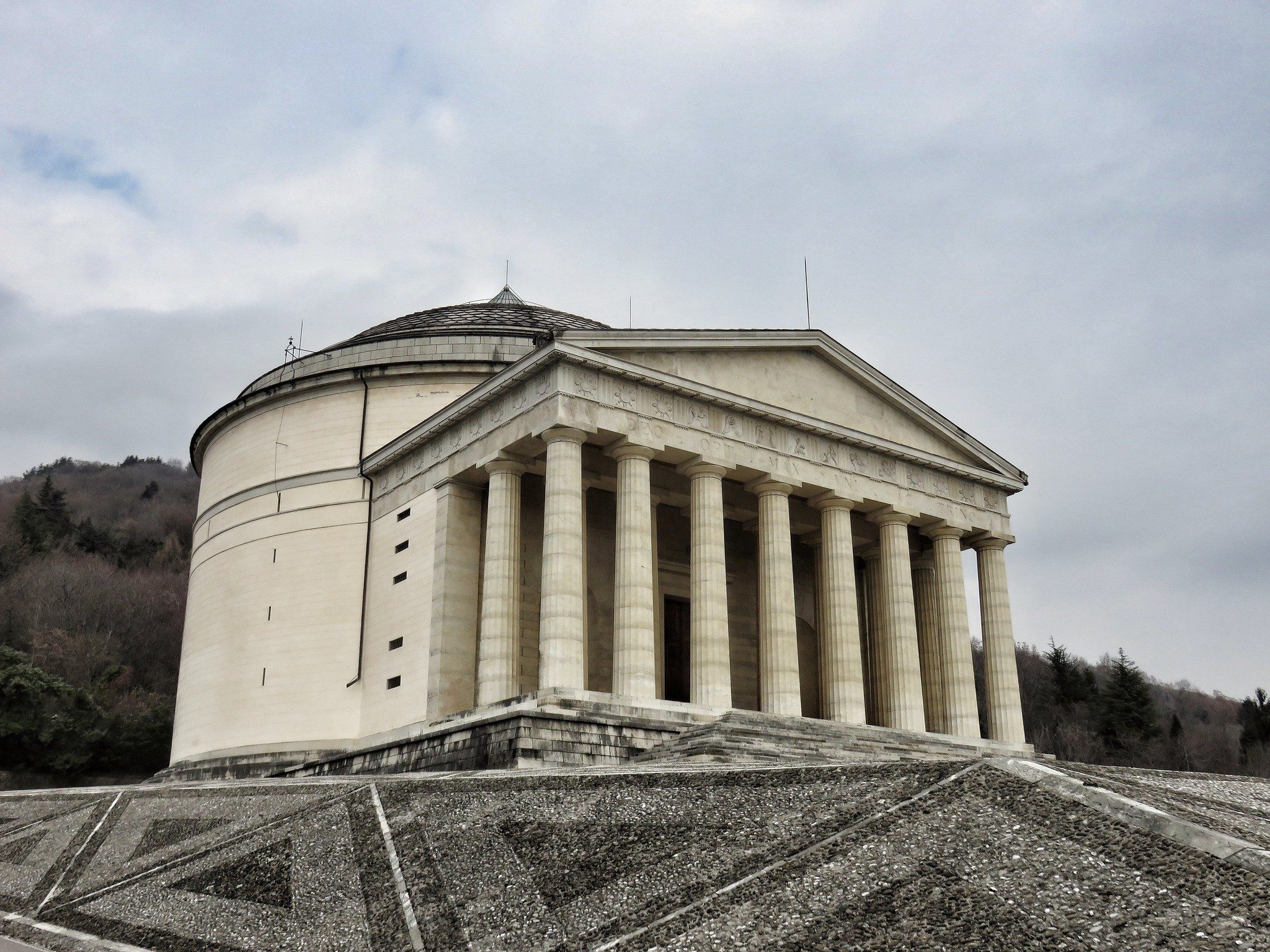 Possagno: cosa vedere nella città di Canova