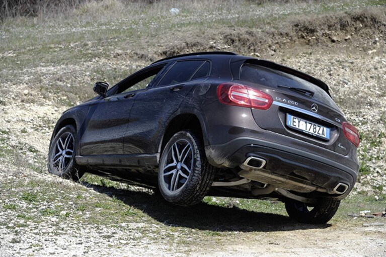 Nuova Mercedes GLA Enduro 2015