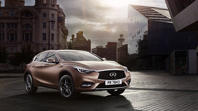 Infiniti Q30