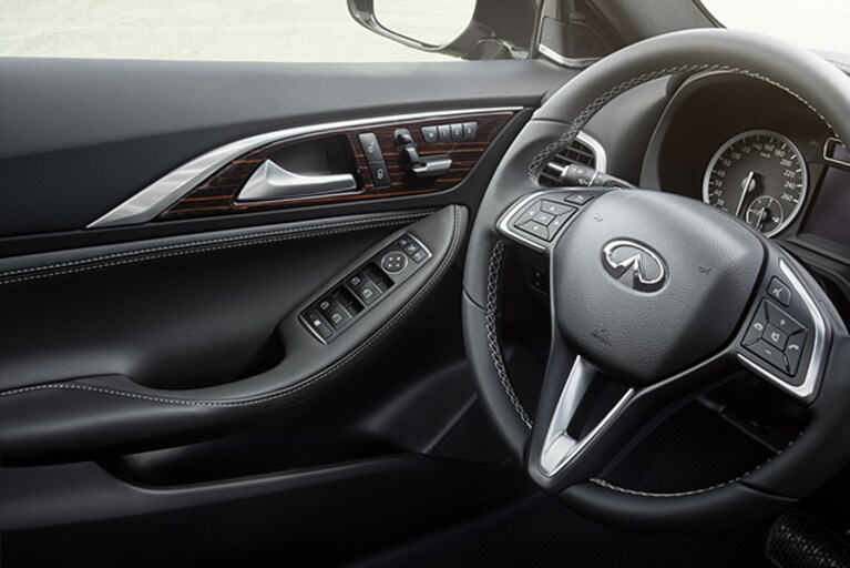 Interni Infiniti Q30