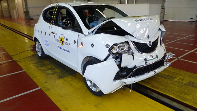 Crash Test Lancia Ypsilon 2015