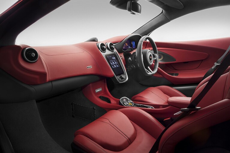 Nuova McLaren 570GT