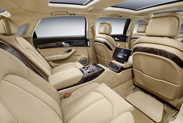 Audi A8L Extended