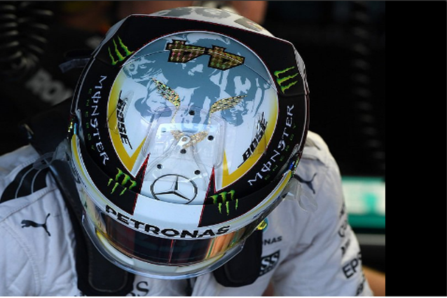 Il casco che indosserà Lewis Hamilton a Montecarlo