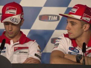 Andrea Dovizioso e Andrea Iannone / Getty