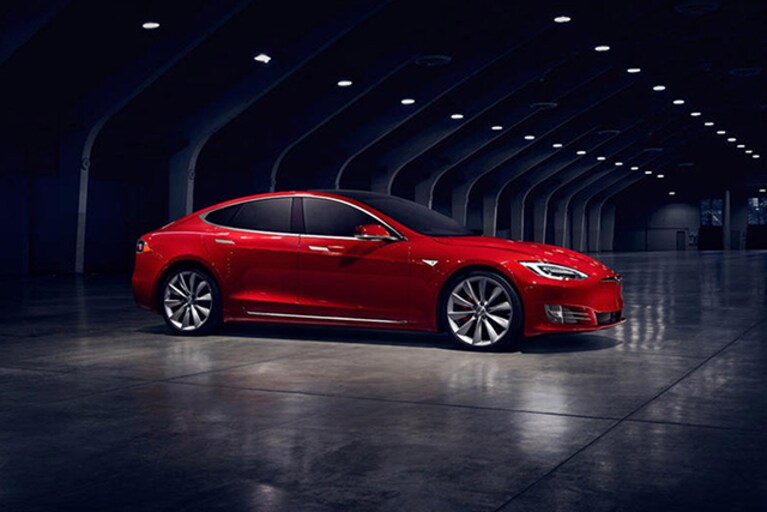 Tesla Model S 2016
